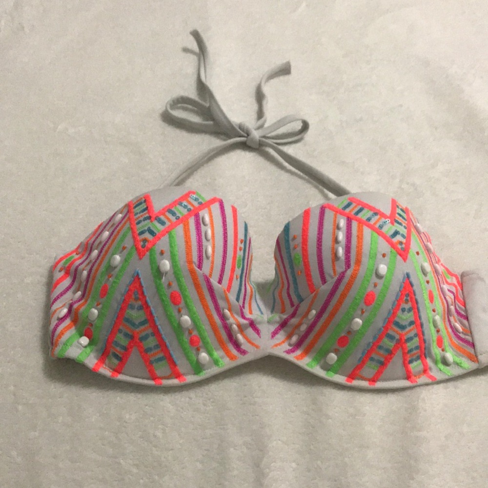 Bikini top